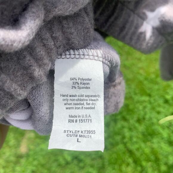 Long sleeve off the shoulder Cropped top high waisted sweatpants Star Lounge Set - Picture 11 of 14